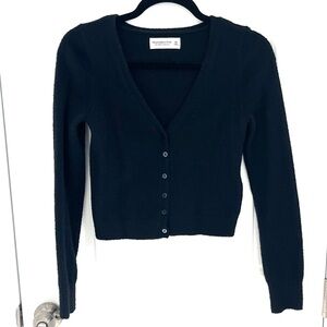 Abercrombie & Fitch - Black DreamLush Slim Short Cardigan